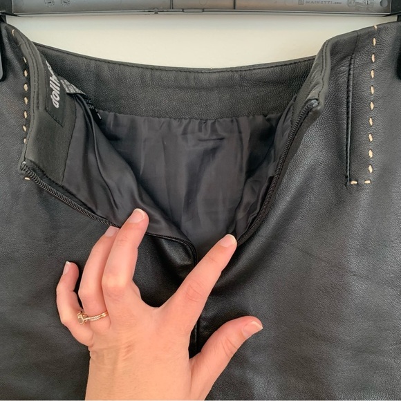 Women’s Y2K Dollhouse Leather Exposed Stitching Knee Length Skirt Size M - Picture 5 of 9